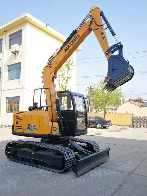 7 ton Excavator 1