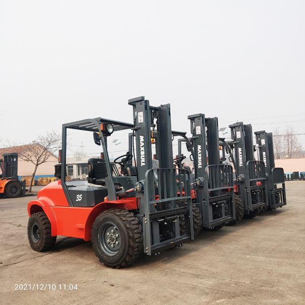 Rough Terrain Forklift
